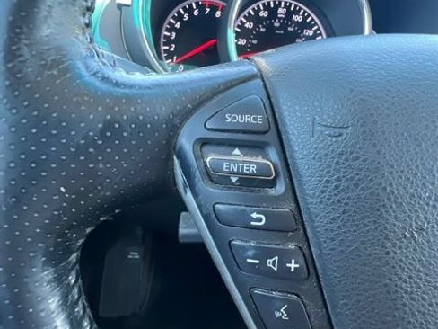 Used 2011 Nissan Murano SL w/ Navigation Pkg AWD/4WD image 11