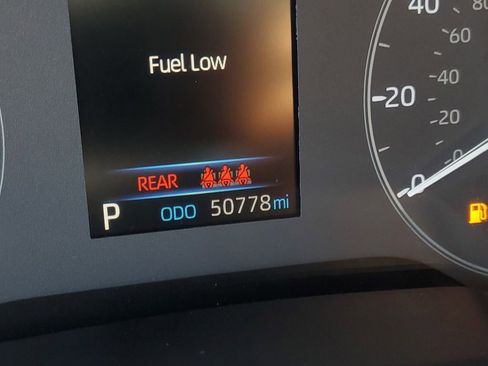 Certified 2024 Toyota Corolla SE image 23