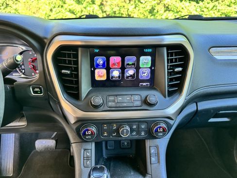 Used 2017 GMC Acadia Denali image 26