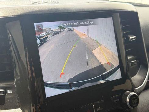 Used 2022 RAM 1500 Big Horn AWD/4WD image 13