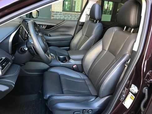 Certified 2023 Subaru Outback Limited image 6