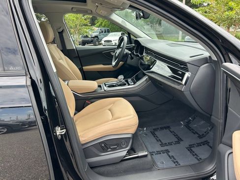Used 2025 Audi Q7 3.0T Premium Plus w/ Premium Plus Package AWD/4WD image 51