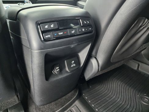 Used 2024 Hyundai Palisade Calligraphy image 42