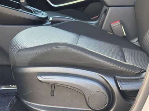 Used 2025 Kia Soul LX w/ LX Technology Package image 22