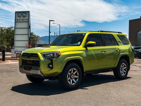 Used 2023 Toyota 4Runner TRD Off-Road Premium w/ Moonroof Package AWD/4WD image 1