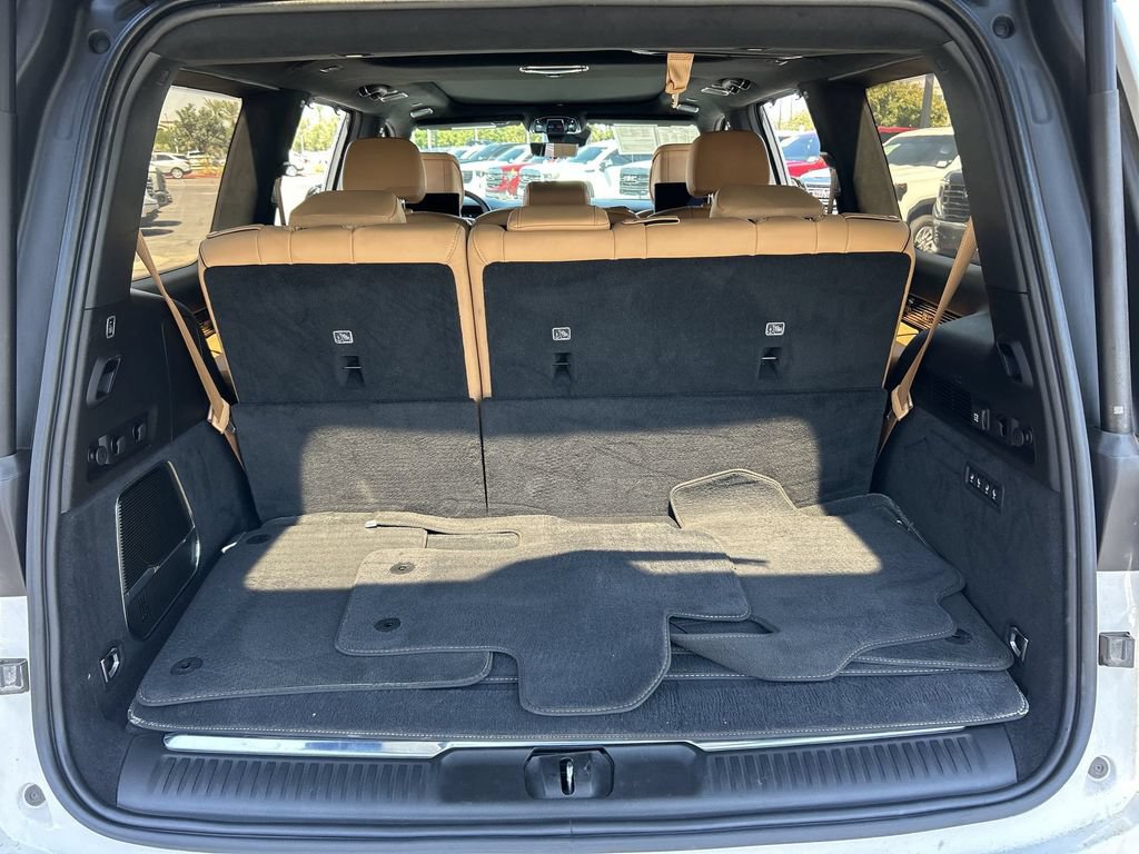 Used 2024 Jeep Grand Wagoneer Series III w/ Rear Seat Video Group 1 AWD/4WD image 27