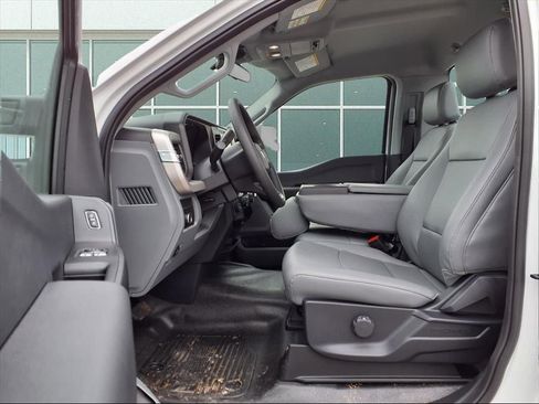 New 2026 Ford F550 2WD Regular Cab Super Duty image 23