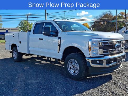 New 2025 Ford F350 XL w/ XL Chrome Package image 2