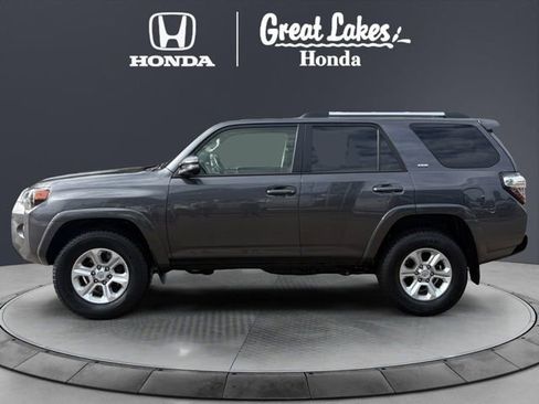 Used 2023 Toyota 4Runner SR5 Premium w/ Moonroof Package image 3