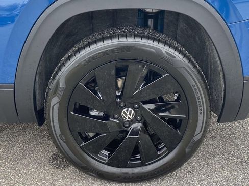 New 2026 Volkswagen Atlas SE FWD image 9