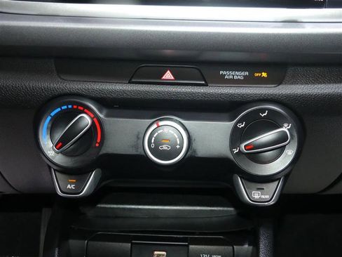 Used 2023 Kia Rio LX FWD image 37