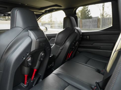 Used 2024 Toyota Tacoma TRD Pro image 24