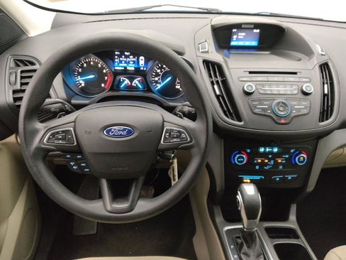 Used 2017 Ford Escape SE image 22