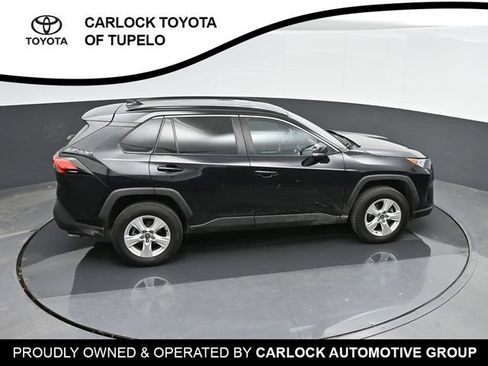 Used 2021 Toyota RAV4 XLE FWD image 30