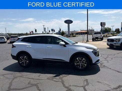 Used 2024 Kia Sportage EX FWD image 4
