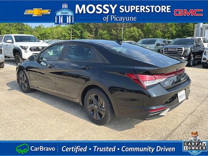 Used 2023 Hyundai Elantra SEL
