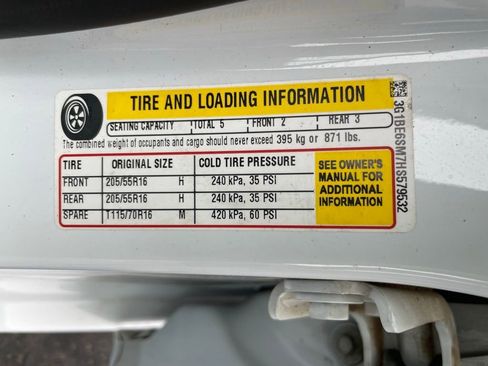 Used 2017 Chevrolet Cruze LT w/ Sun And Sound Package image 44