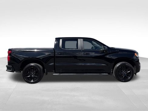 Used 2025 Chevrolet Silverado 1500 RST w/ Convenience Package II AWD/4WD image 5