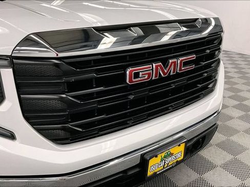 Used 2023 GMC Sierra 1500 Pro w/ Pro Value Package AWD/4WD image 28