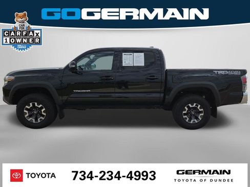 Used 2020 Toyota Tacoma TRD Off-Road AWD/4WD image 13