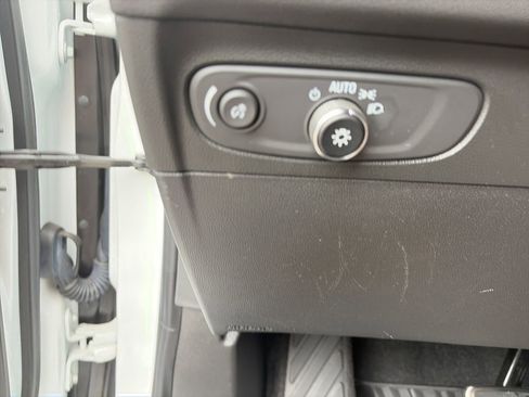 Used 2023 Buick Envision Preferred w/ Sport Touring Package AWD/4WD image 21