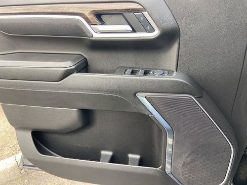 Used 2025 GMC Sierra 1500 Elevation w/ X31 Off-Road Package image 18