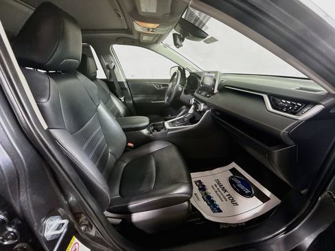 Certified 2019 Toyota RAV4 XLE Premium w/ Advanced Technology Package AWD/4WD image 27