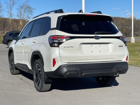 Used 2025 Subaru Forester Limited AWD/4WD image 6