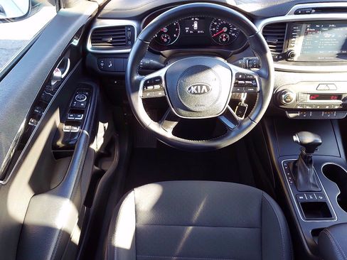Used 2019 Kia Sorento AWD V6 w/ Option Group 020 image 11