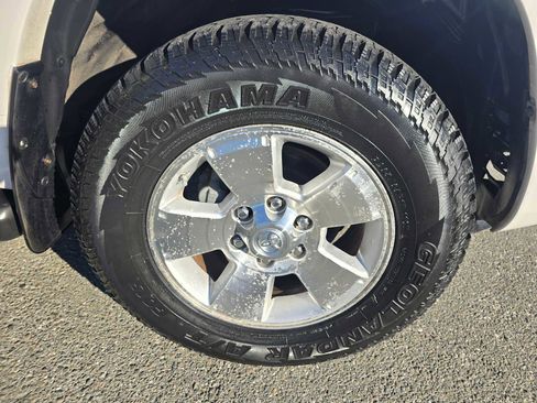 Used 2005 Toyota 4Runner SR5 image 9