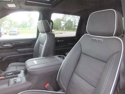 New 2026 GMC Sierra 2500 AT4X AWD/4WD image 13