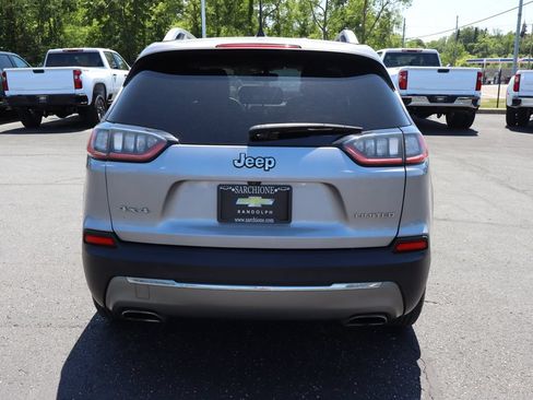 Used 2019 Jeep Cherokee Limited AWD/4WD image 38
