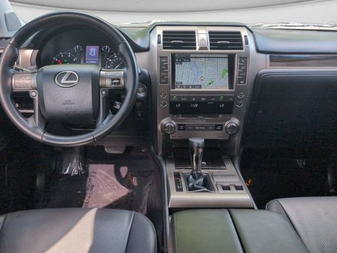 Used 2015 Lexus GX 460 w/ Navigation Package AWD/4WD image 14