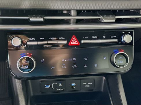 New 2026 Hyundai Santa Cruz SEL FWD image 13