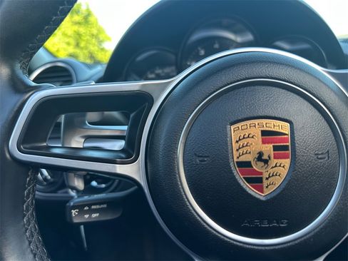 Used 2017 Porsche 718 Boxster Base image 24