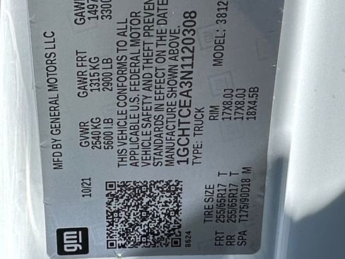 Used 2022 Chevrolet Colorado LT w/ Fleet Safety Package AWD/4WD image 22