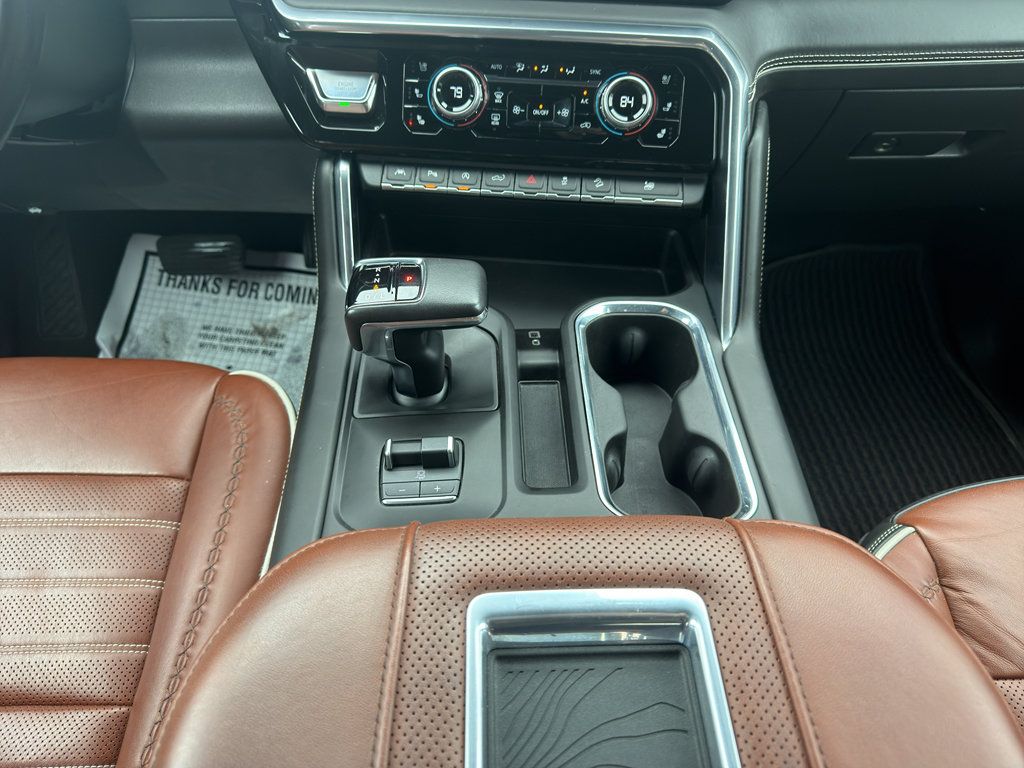 Used 2022 GMC Sierra 1500 Denali Ultimate AWD/4WD image 16