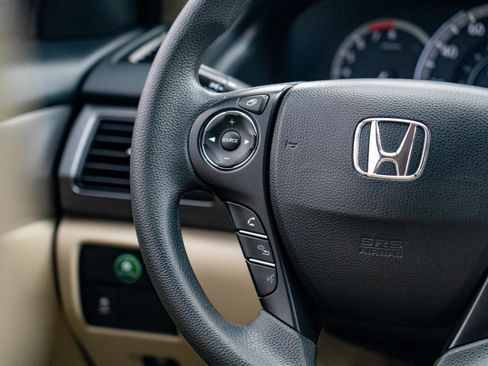 Used 2014 Honda Accord LX image 23