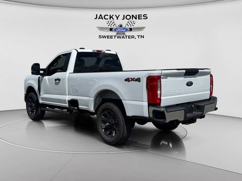 Used 2024 Ford F250 XL w/ XL Chrome Package AWD/4WD image 3