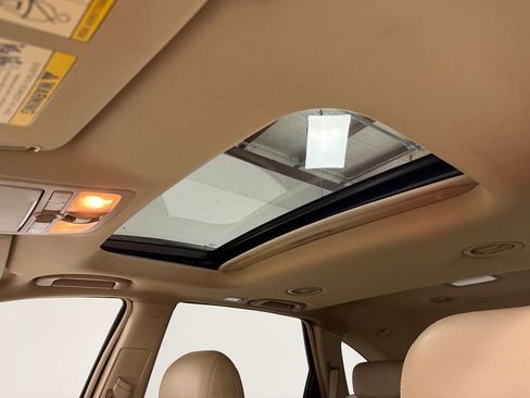 Used 2008 Hyundai Veracruz Limited image 24