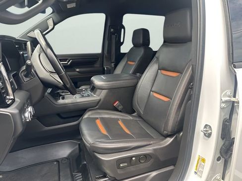 Used 2024 GMC Sierra 2500 AT4 w/ AT4 Preferred Package AWD/4WD image 34