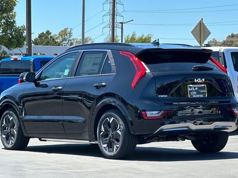 New 2026 Kia Niro Wave FWD image 6