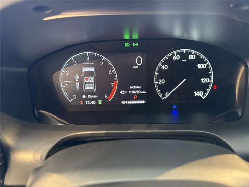 Used 2025 Honda HR-V Sport image 10