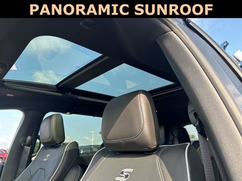 New 2026 Chrysler Pacifica Limited w/ S Appearance Package image 21