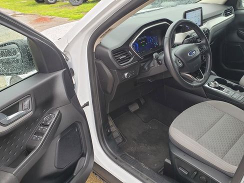 Used 2020 Ford Escape SE Sport AWD/4WD image 10