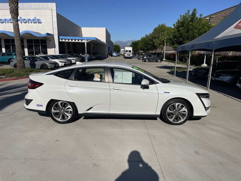 Used 2018 Honda Clarity Plug-In Hybrid image 25