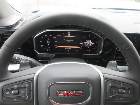 New 2026 GMC Sierra 1500 SLT w/ SLT Premium Plus Package image 19