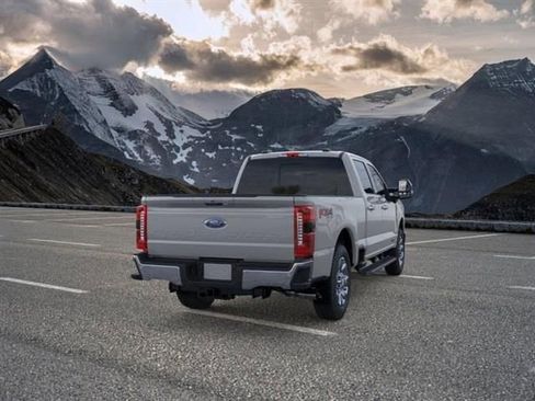 New 2025 Ford F350 Lariat w/ Chrome Package image 8