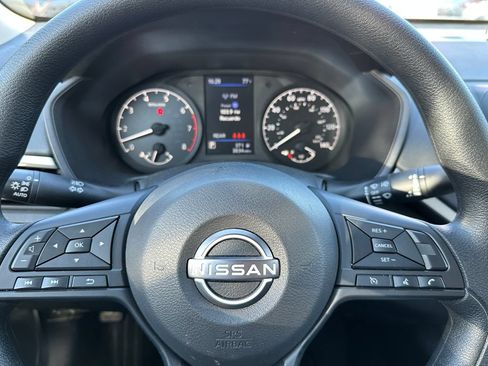 Used 2025 Nissan Altima 2.5 S FWD image 22