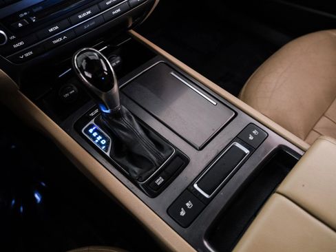 Used 2015 Hyundai Genesis 3.8 w/ Option Group 02 RWD image 25